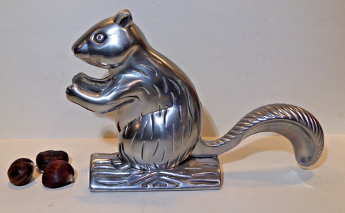 Novelty squirrel nutcracker - novelty, in