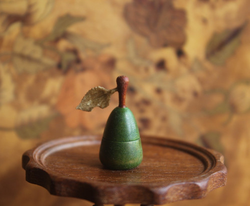Dolls house miniature green - dolls,