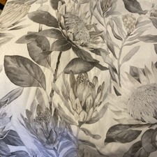 Beautiful Sanderson Artichoke Print King Size Duvet Set !!