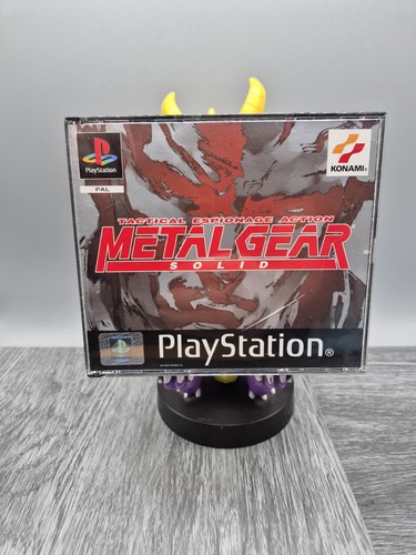 Metal gear solid - gear, silent