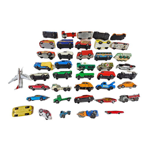 Job lot 32x corgi - corgi, cars