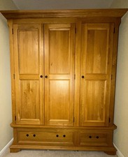 Solid Oak Triple wardrobe With Two Doors And Two Drawers
