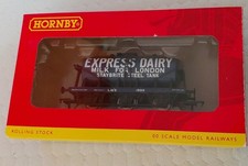 OO GAUGE HORNBY EXPRESS DAIRY