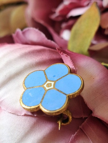 Vintage badge enamel blue - vintage, badge,enamel