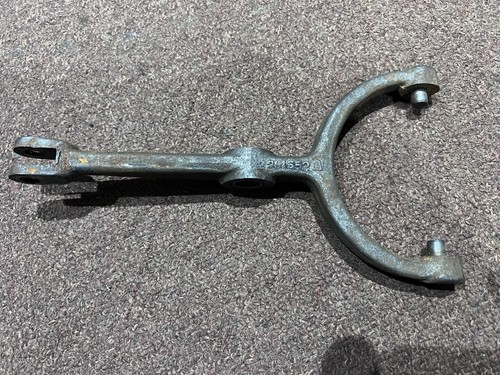 Mgb v8 clutch release - mg,