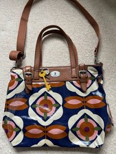 Fossil key per bag with key