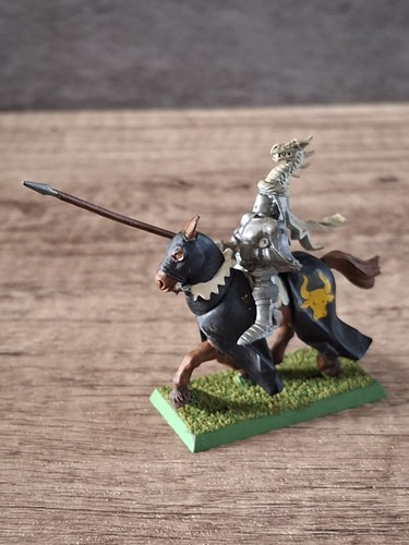 Warhammer fantasy bretonnian - warhammer,