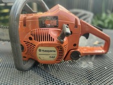 Husqvarna 142 chainsaw, with a bar and chain very clean saw , easy to start