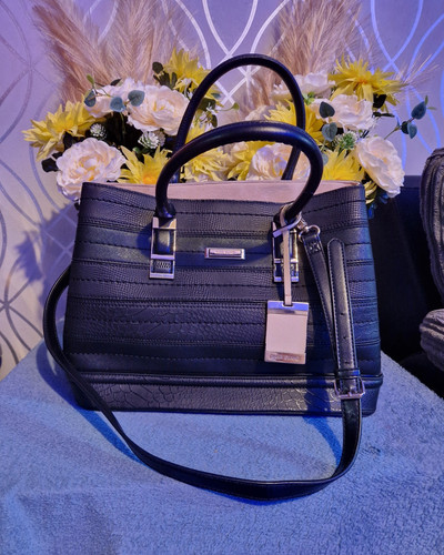 River island large black - river,