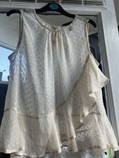 Woman’s New Look Pale Pink