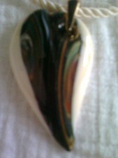 WOMENS MURANO GLASS HEART NECKLACE ~ 34.99P NO RESERVE ~ UNWANTED