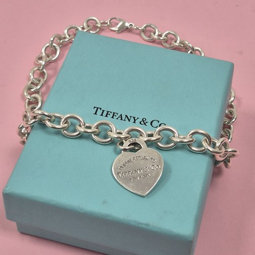 Tiffany return to heart - &,
