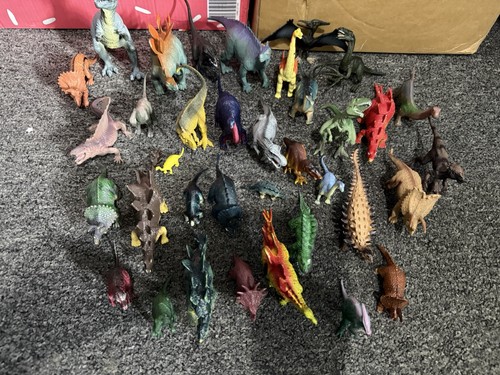 Toy dinosaurs - 36,