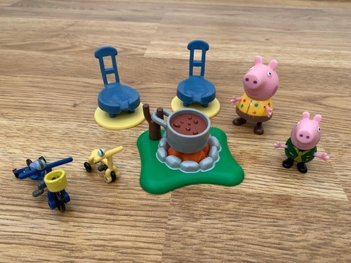 Peppa pig campfire with - peppa,