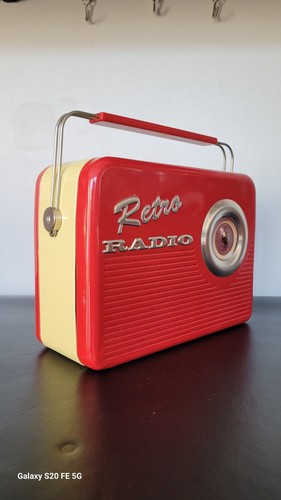 Vintage style radio - style,