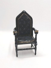 SALE- 1:12 Scale Dollshouse