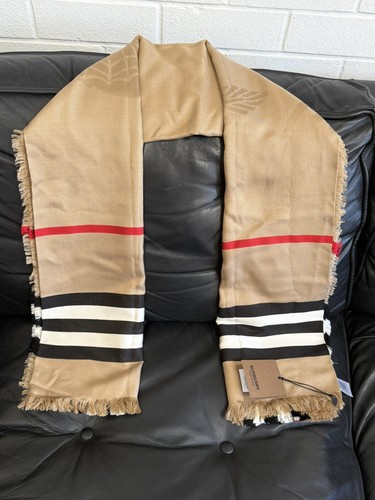 Burberry scarf shawl - burberry,