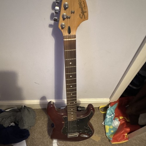 Squier stratocaster red solid - stratocaster,