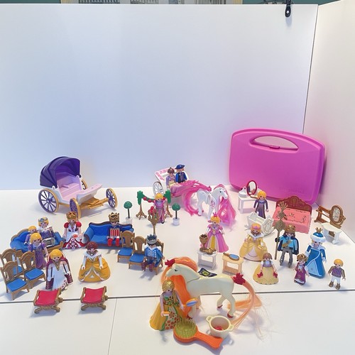 Huge playmobil princess palace - huge,