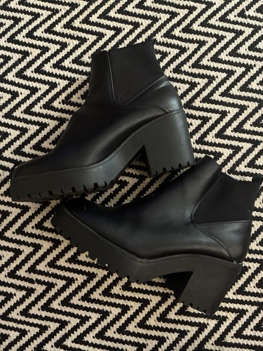 New look black chunky - look, ankle