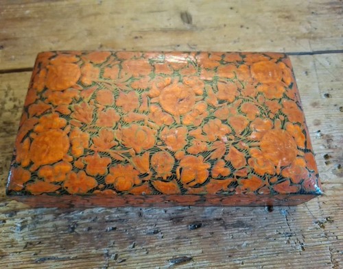 Vintage kashmiri papier - papier, mache