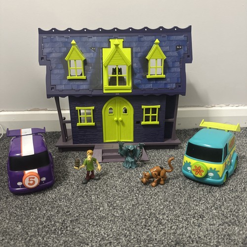 Scooby doo haunted - doo,