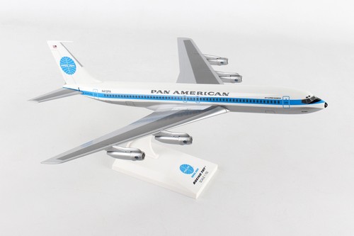 Skymarks pan boeing 707 - skymarks,