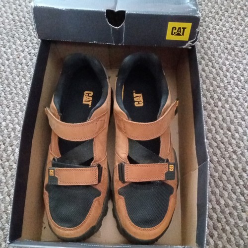 Caterpillar deviant leather - caterpillar,