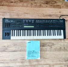 YAMAHA DX7II-FD Keyboard