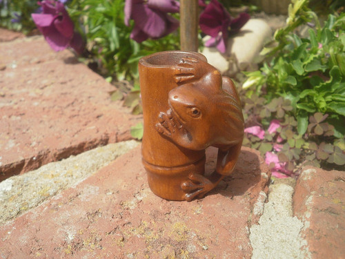 Hand carved wood netsuke - 1a.,