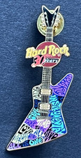 HARD ROCK CAFE Pin Badge 30