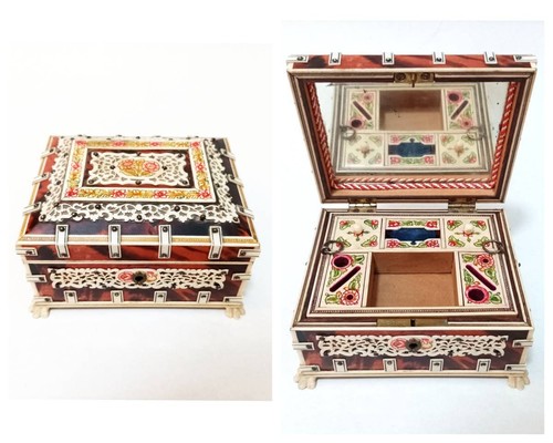 Antique vizagapatam sandalwood - vizagapatam,