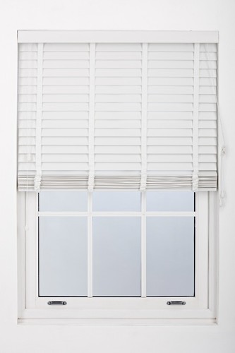Furnished venetian window - venetian,