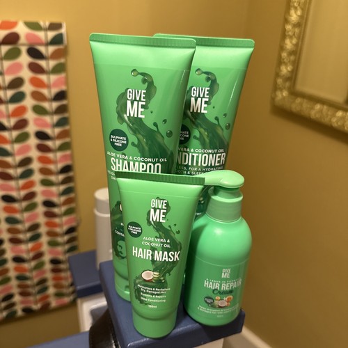 Give cosmetics aloe vera - aloe, &