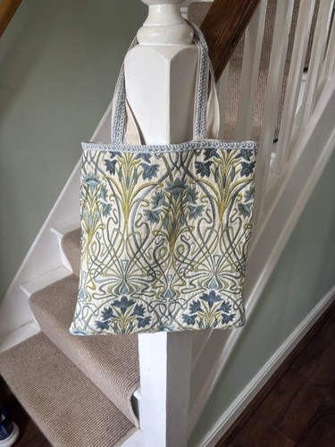 Stunning blue floral material - stunning,