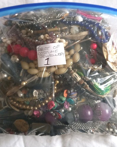 Approx 2kg joblot - approx, of