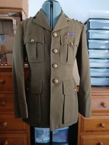 Army surplus dress - army,