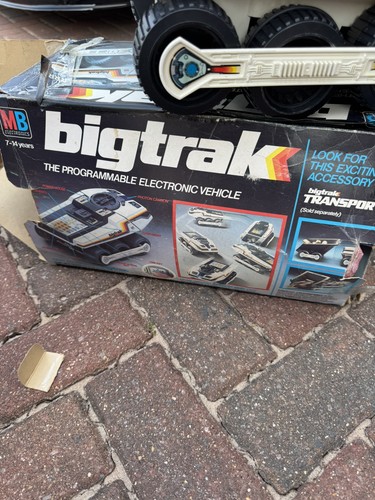 Big trak 2010 programmable - 2010,