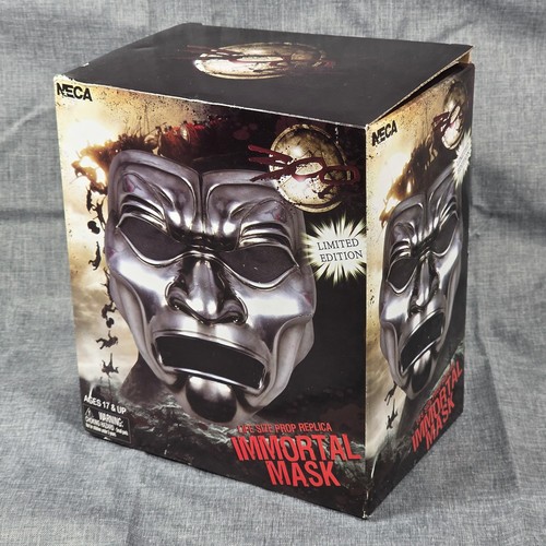 Neca 300 immortal mask - immortal,