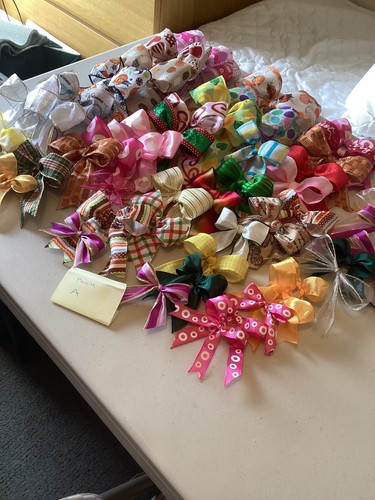 Bows job lot 50 - bows,