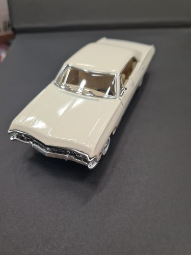 1967 chevrolet impala creamy - 1967,