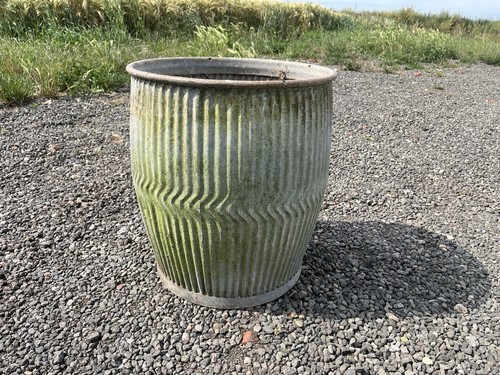Vintage galvanised dolly tub - vintage,