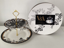 Monochrome cake stand 2 - v&a,