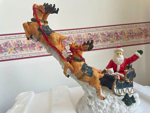Santa claus sleigh with - claus,