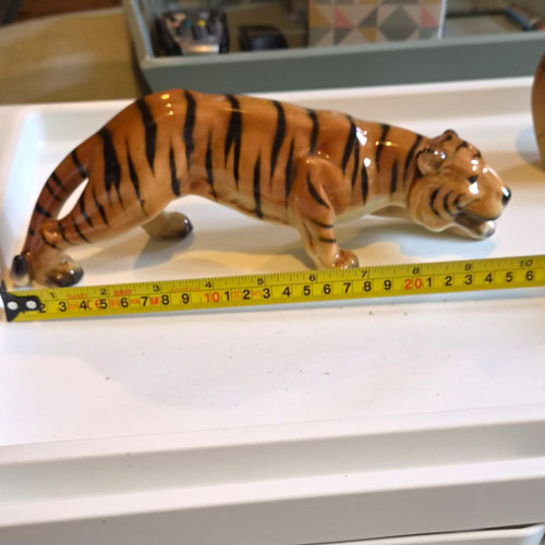 Ceramic tiger - ceramic,