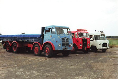 Old truck vintage photo - old,