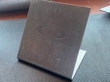 Oakley Genuine authorised