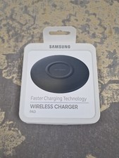 Samsung Original Wireless Fast Charging Pad for Qi Enabled Devices, Black