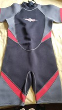 unisex adult/teenage shortie wetsuit chest approx 34" by Osprey