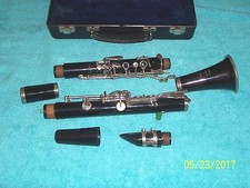 SELMER Bundy Clarinet Tech
